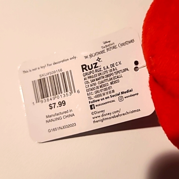 ⭐️Disney's Small Tim Burton's The Nightmare Before Christmas Sally 6" Plush Clip - Picture 5 of 7